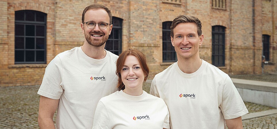 Dr. Arno Zimmermann (CTO), Dr. Julia Bauer (CSO) and Dr. Mathias Bösl (CEO) Dr. Arno Zimmermann (CTO), Dr. Julia Bauer (CSO) and Dr. Mathias Bösl (CEO)