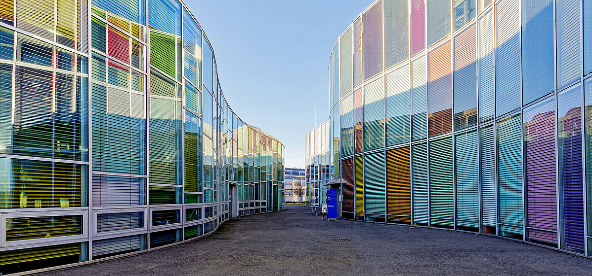 The Photonics Centre in Adlershof has six buildings, comprising 18,600 square metres of lab and office space.
