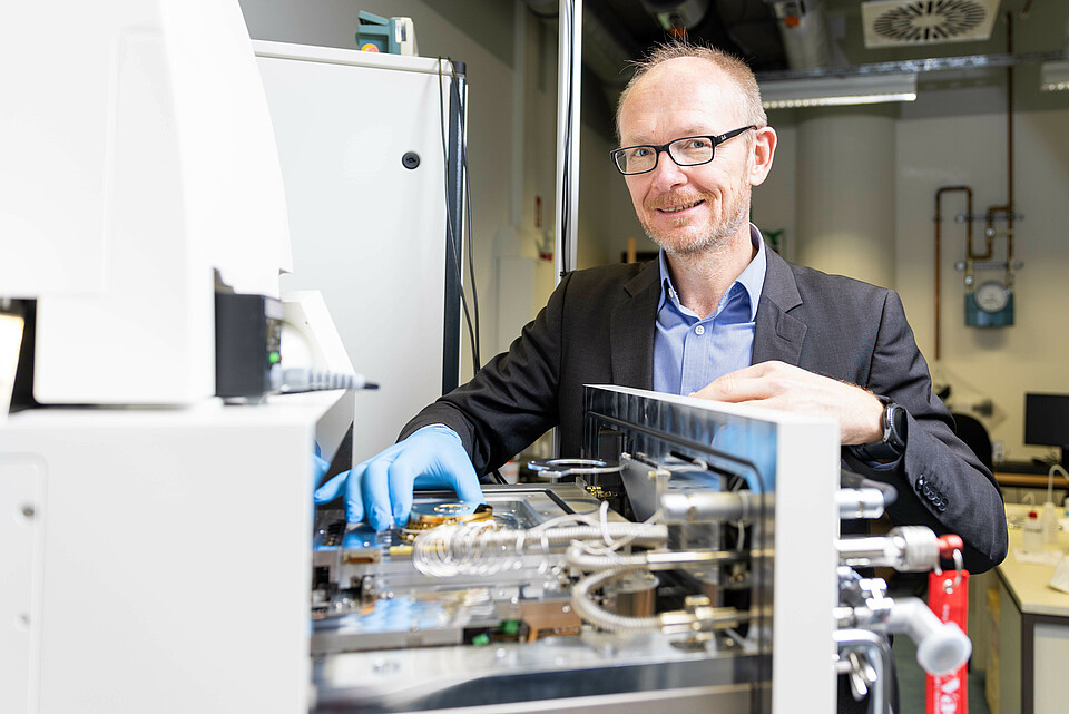 Prof. Dr. Stephan Reitzenstein Prof. Dr. Stephan Reitzenstein